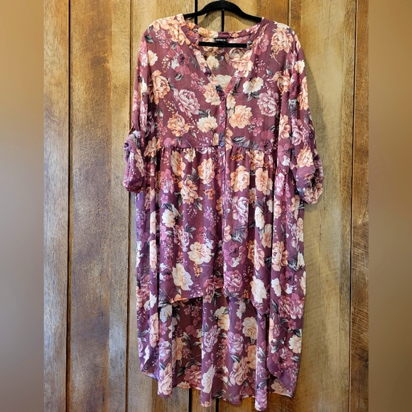 πΈβ¨ Torrid Sheer High-Low Tunic - Size 3X - Purple & Pink Floral, Bohemian Style - Picture 1 of 4